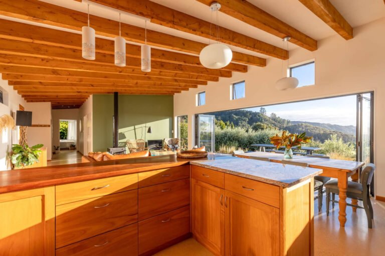 Holiday home Farewell Spit NZ 768x512