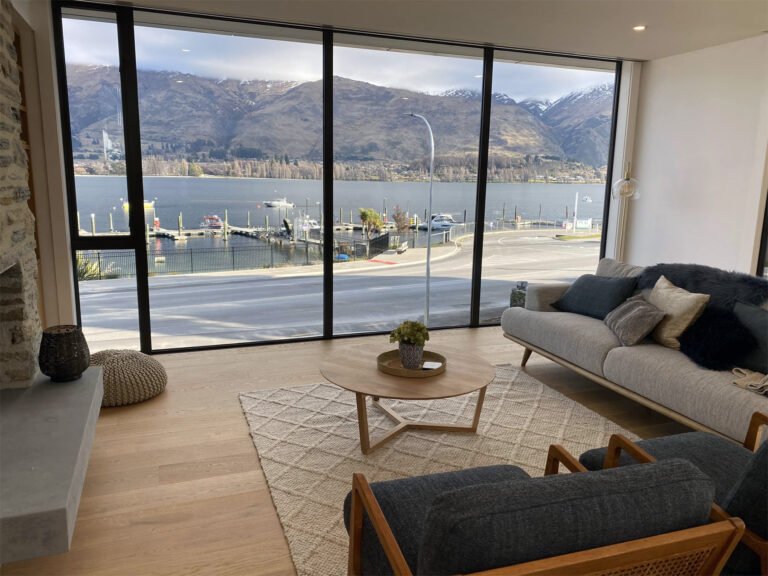 accommodation Wanaka Marina 768x576