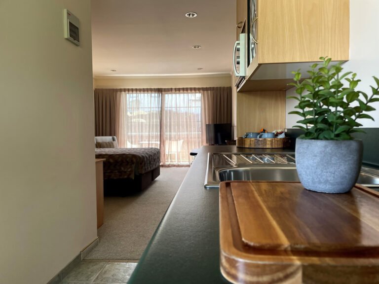 group accommodation Ellerslie Auckland 768x576