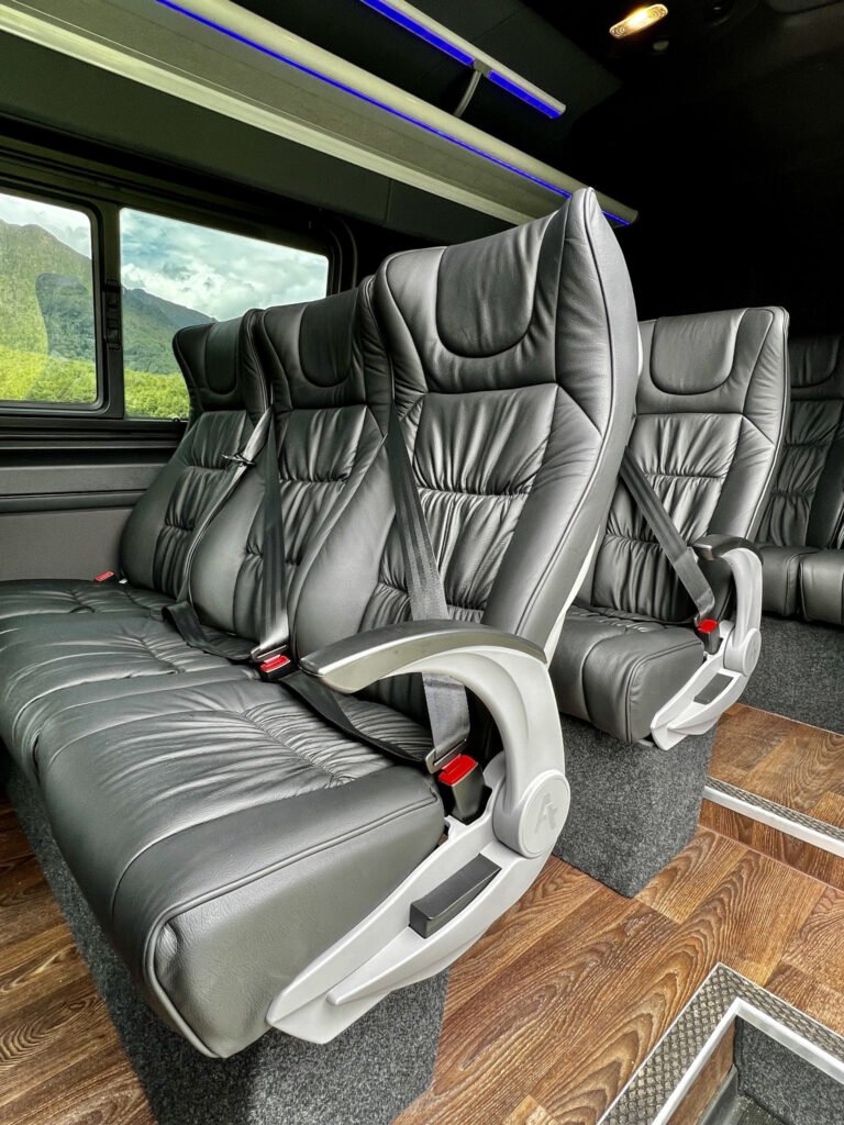 luxury Milford Sound Tour 768x1024