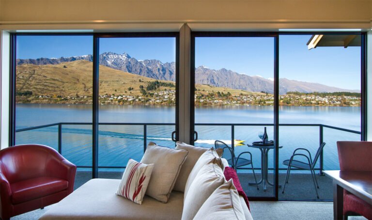 Villa Del Lago Queenstown 768x455