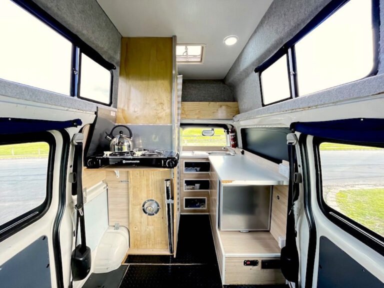 camper van new zealand 768x576