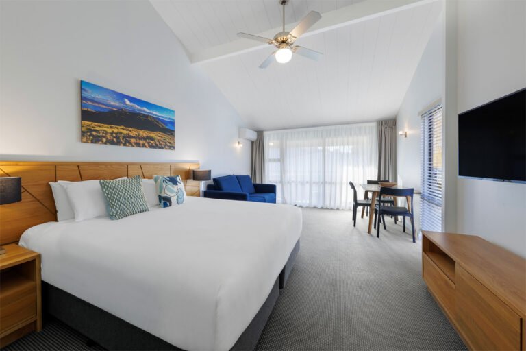 Wanaka family accommodation 768x512