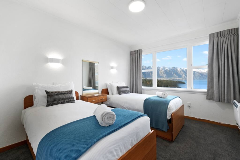 house for rent queenstown 768x512