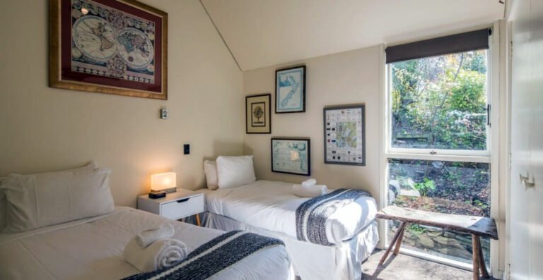 accommodation queenstown hill 768x397