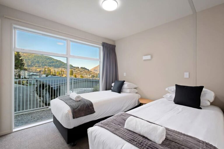 accommodation queenstown holiday homes 768x512