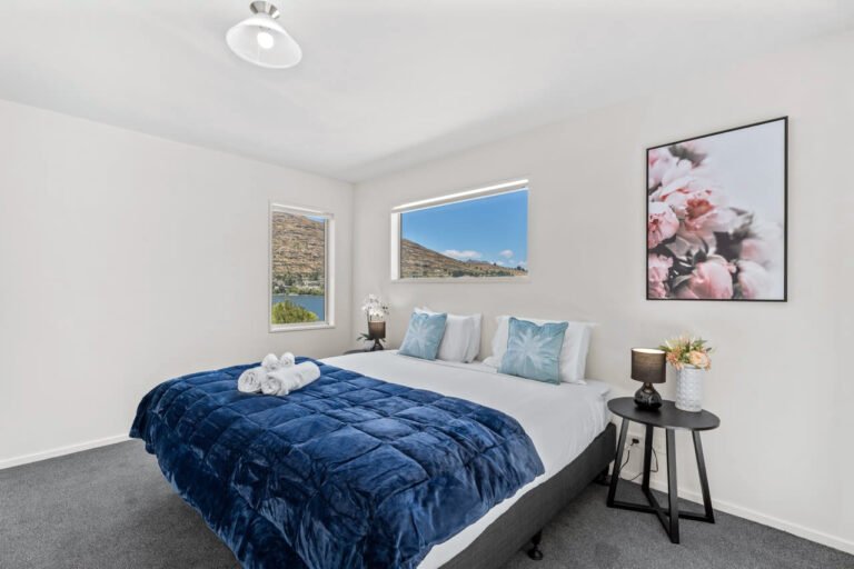 family accommodation queenstown 1 768x512