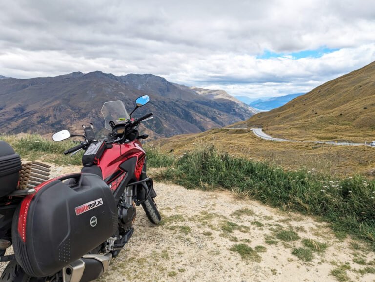 nz motorcycle hire 768x578