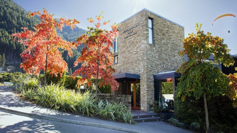 queenstown park hotel 768x432