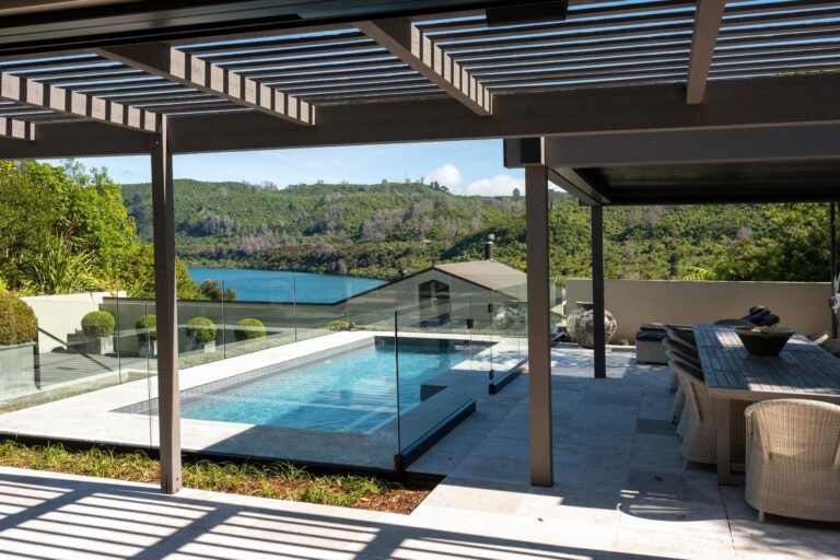 taupo lakeside accommodation 768x512