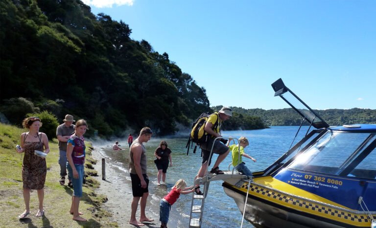 water taxi lake tarawera 768x467