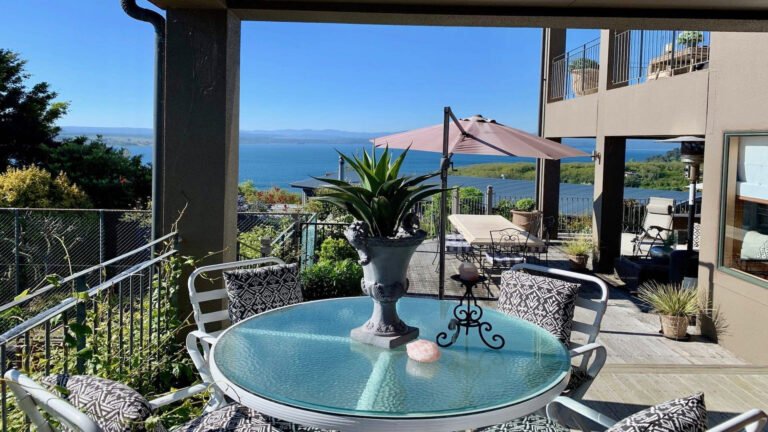 luxury accommodation taupo 768x432