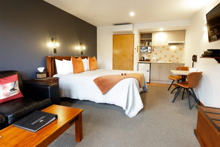 hanmer springs accommodation luxury 768x512