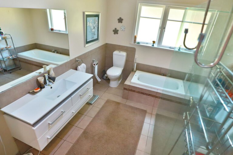 taumarunui bed and breakfast 768x512