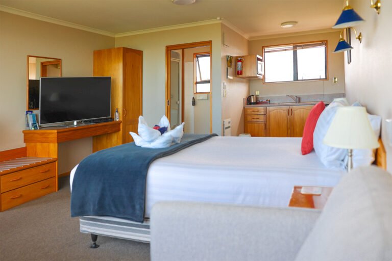 Accommodation Caroline Bay NZ 768x512