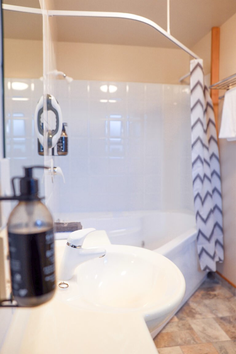 Spa room Timaru 768x1152