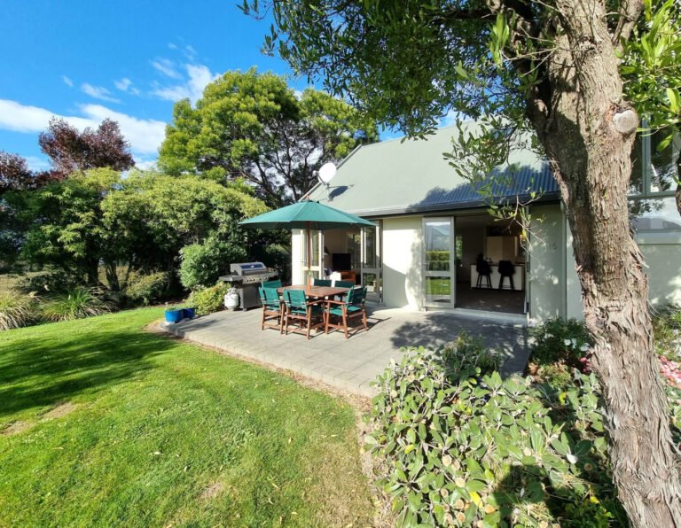 group accommodation blenheim 768x596