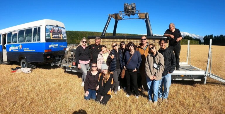 ride a hot air balloon 768x391