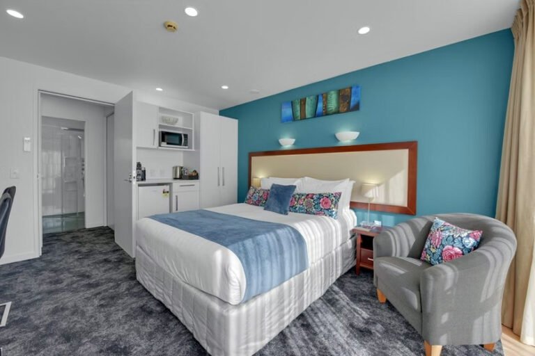 Luxury apartments Nelson City 768x512