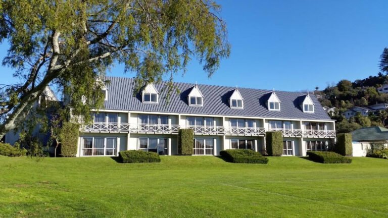 nelson accommodation nz 768x432