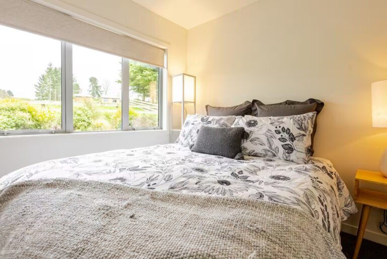 accommodation near taupo 768x513