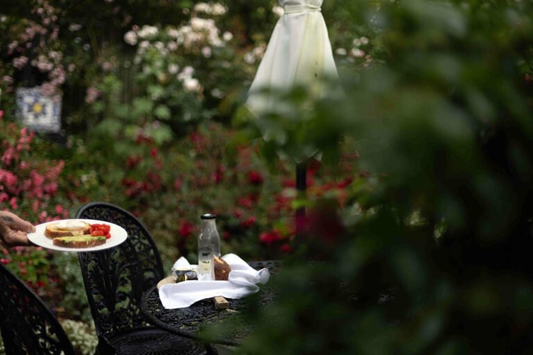 auckland romantic getaway 768x512