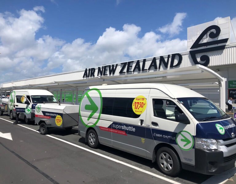 nz airport shuttle 768x599