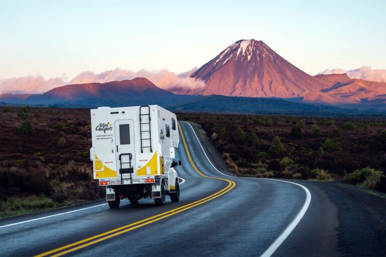nz campervans for hire 768x512