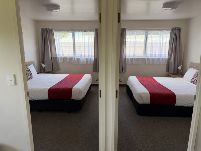 2 bedroom unit at coromandel court motel 768x576
