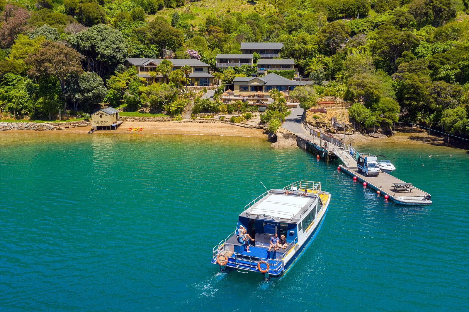 Accommodation and day trips to Lochmara Lodge Queen Charlotte Sound Marlborough