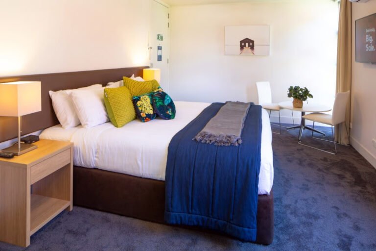 bedroom in family apartment accommodation queenstown 768x512