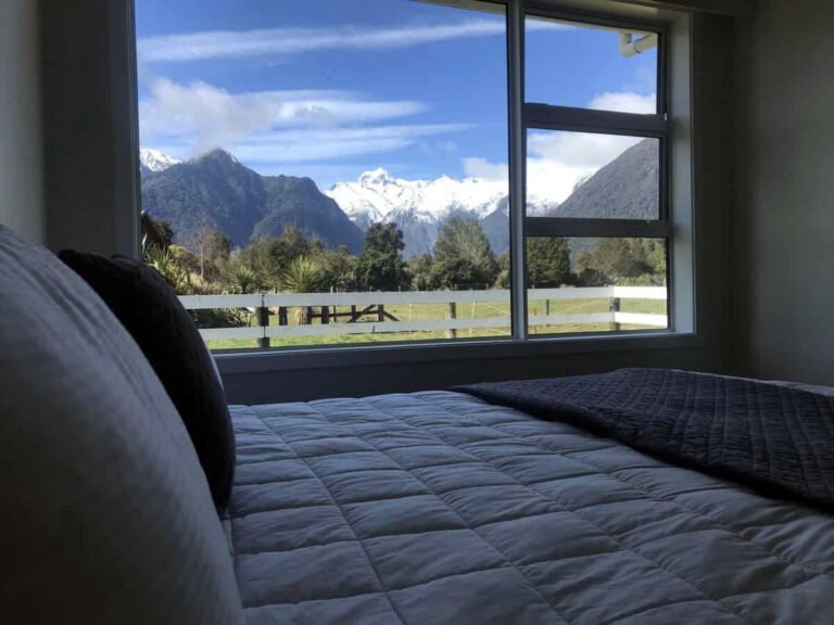 mt cook view motel fox glacier mountain view room 768x576