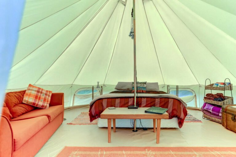 flying fox whanganui river glamping bell tent 768x513