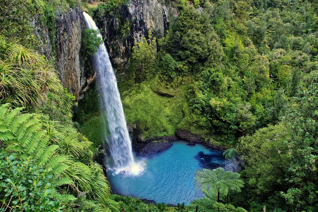 Bridal Veil Falls in the Waikato region of New Zealand
