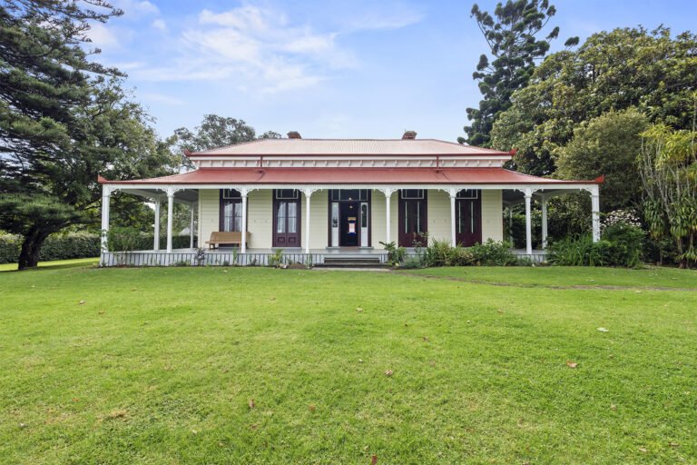 kiwi north heritage park historic building 768x512