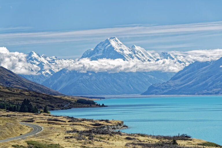 mount cook lake pukaki south island tour 768x512