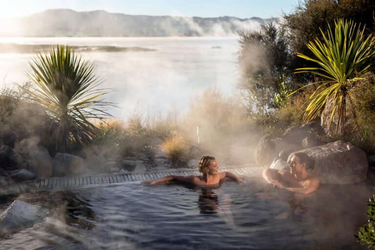 rotorua geothermal hot pools polynesian spa 768x512