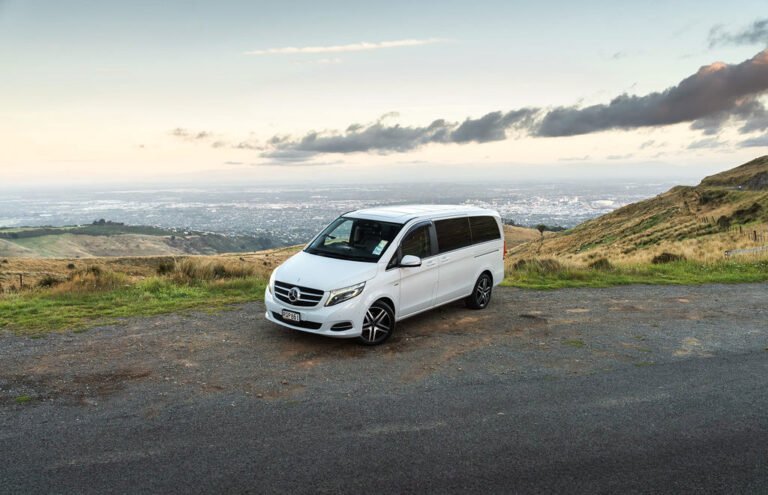 south island tours christchurch luxury vehicle 768x495