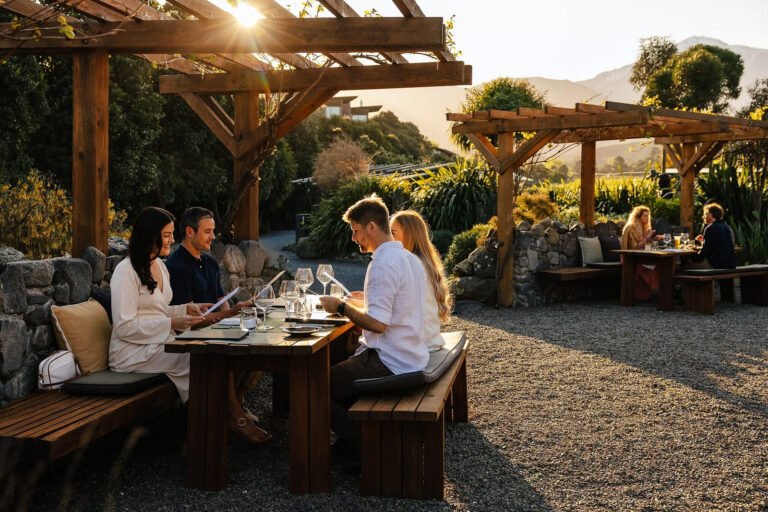 south island winery experience private tour 768x512