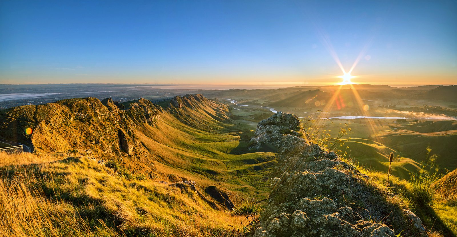 Te Mata Peak panoramic view Hawke’s Bay New Zealand