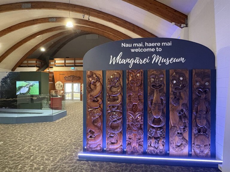 whangarei museum kiwi north maori carvings 768x576