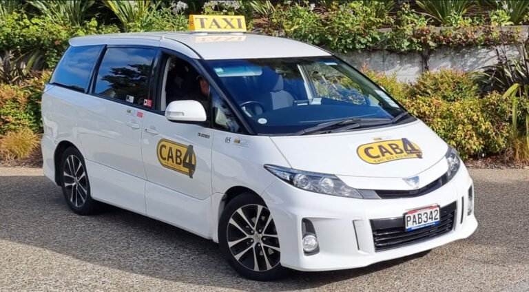 cab4 taxi havelock north van 768x424