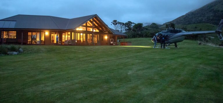 glencree estate luxury lodge kaikoura helicopter 768x355