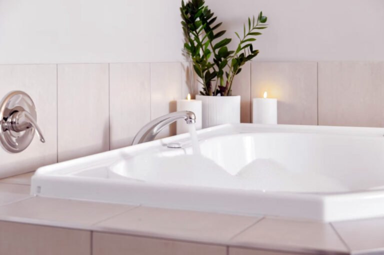 spa suite wainui beach accommodation 768x510
