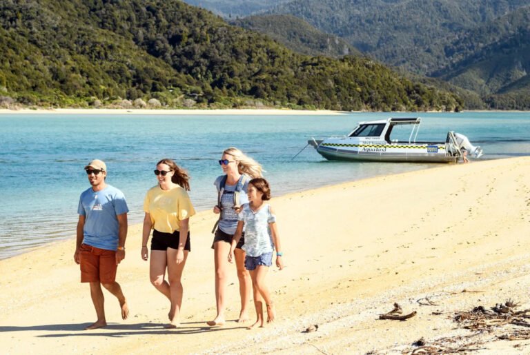 abel tasman guided day tour 768x515