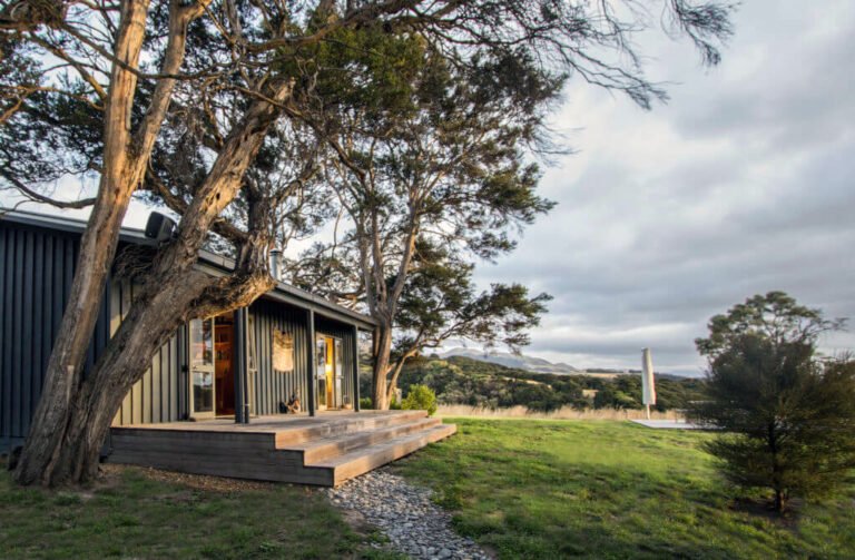lansdowne farm cabana accommodation conway coast 768x503