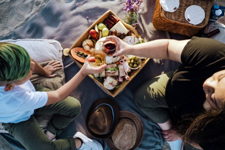 nelson tasman food and wine tour 768x512
