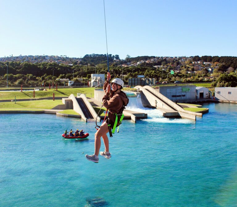 zipline auckland wero climb 768x671