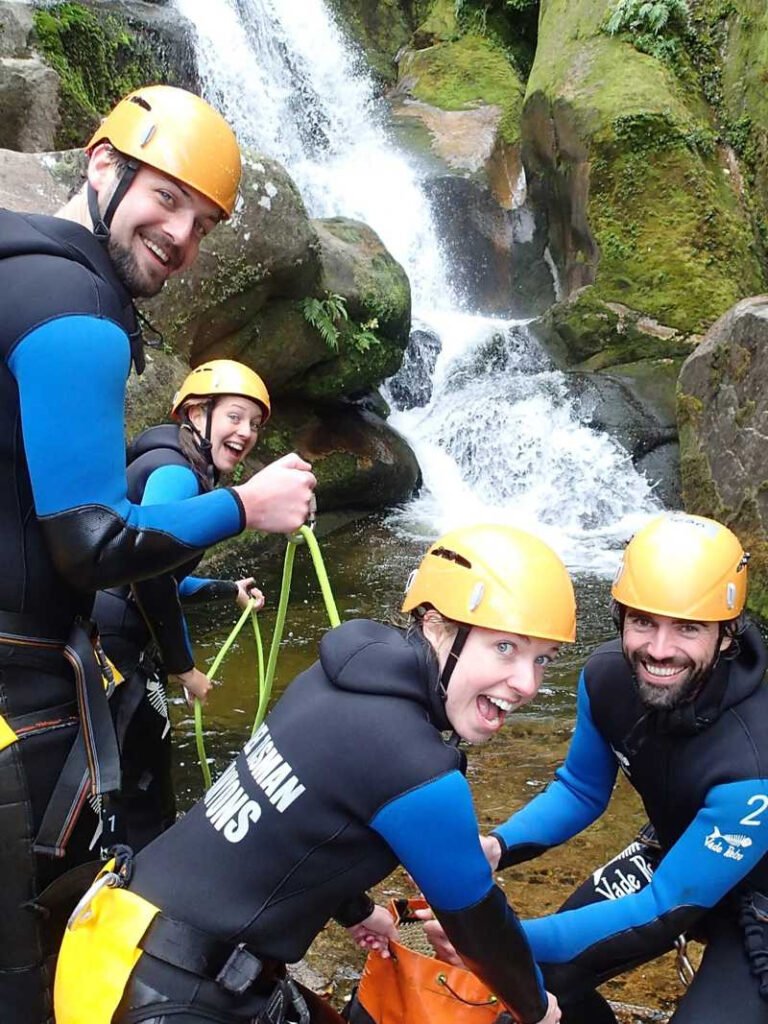 abel tasman canyoning group 768x1024