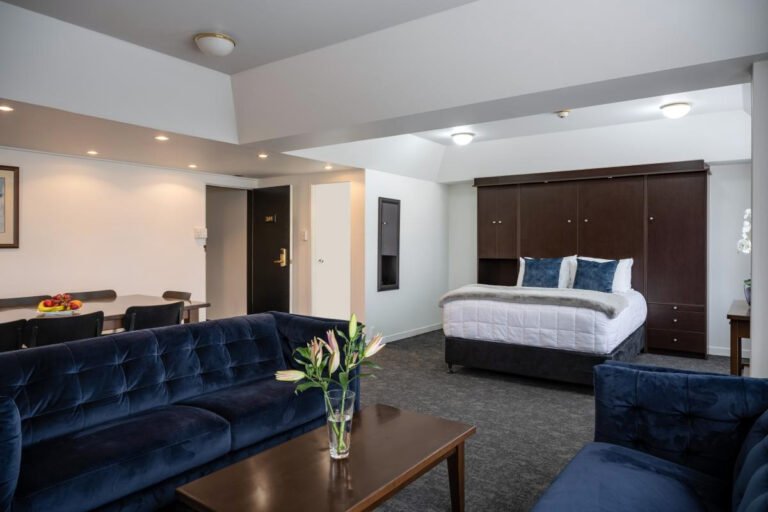 bay plaza hotel studio suite wellington 768x512